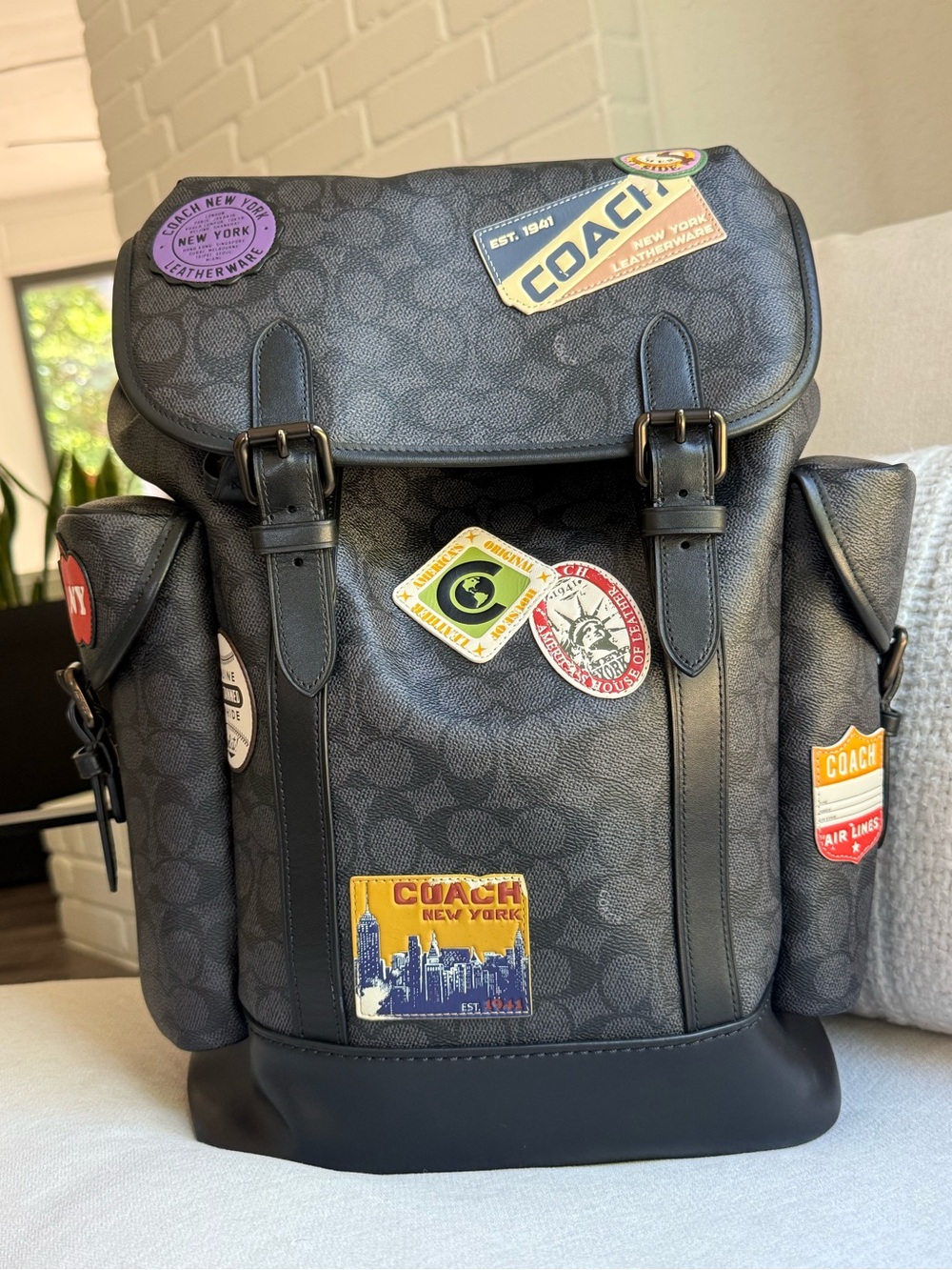Coach Hitch Backpack in Black Signature Canvas in EUC